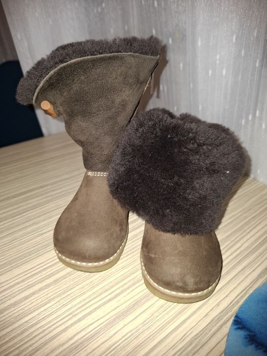 Ghete piele Zara măr. 20