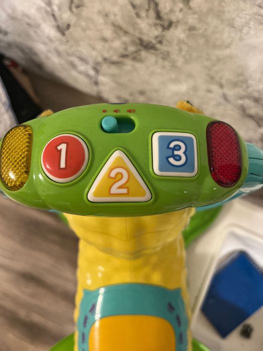 Интерактивна лама за скачане