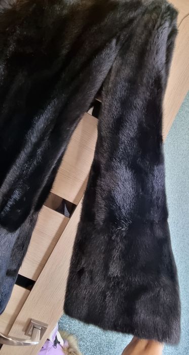Продам норковую шубу