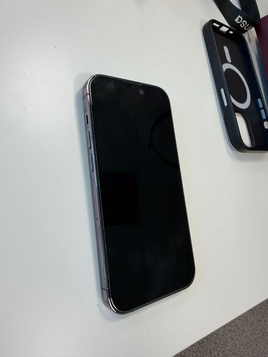 iPhone 14 pro purple