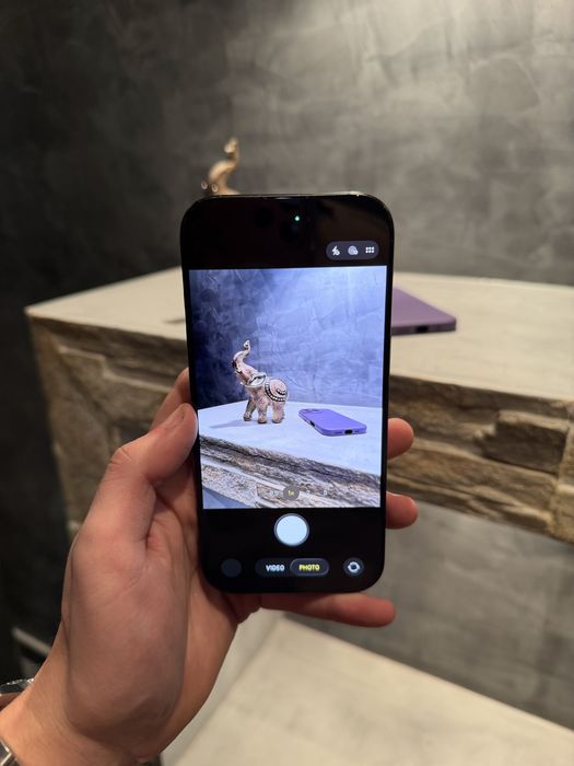 КАТО НОВ Iphone 16 Pro, 100% батерия
