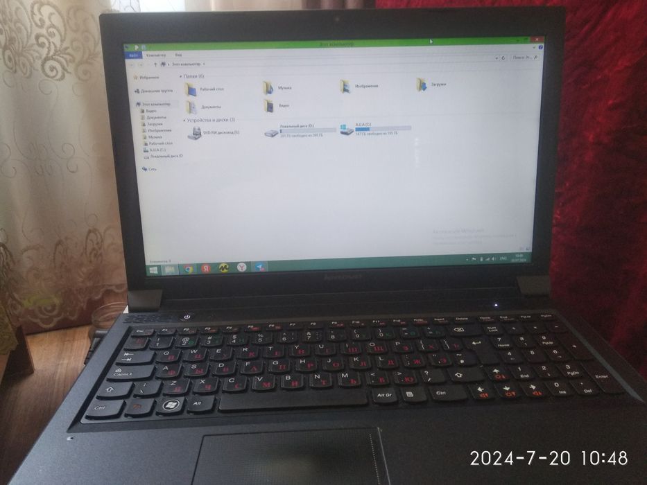 Sotilad nuvutbuk lenova