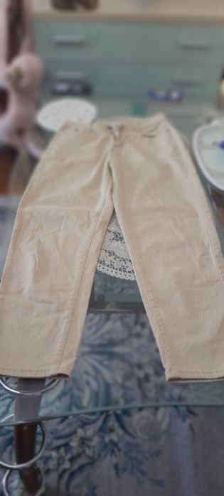 Жинси шим бир икки кийилган