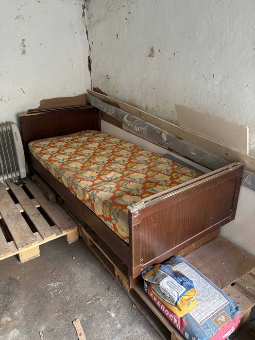 Кровать одноместная