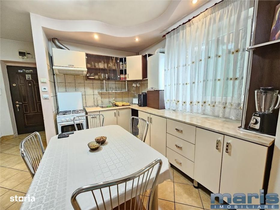 Apartament 3 camere 2 bai Tudor etaj 2 cu 2 lifturi.