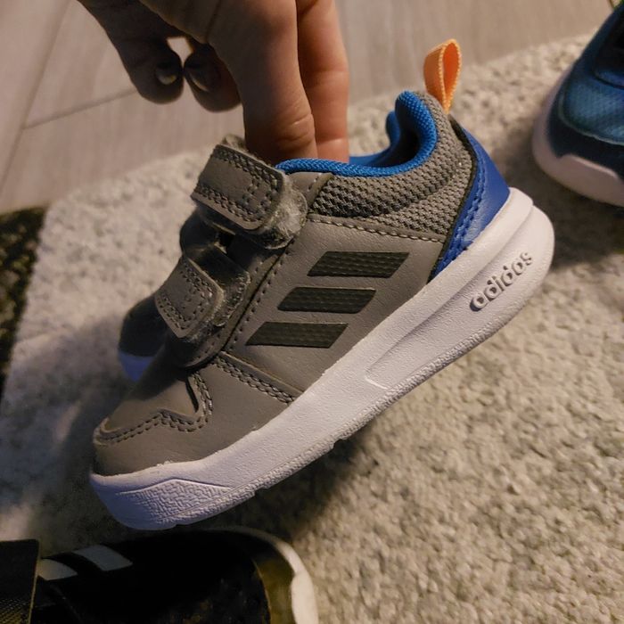 Adidasi Adidas nr. 20