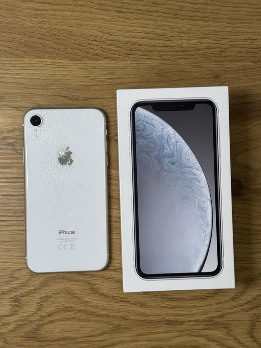 iPhone XR 64gb White battery 80%