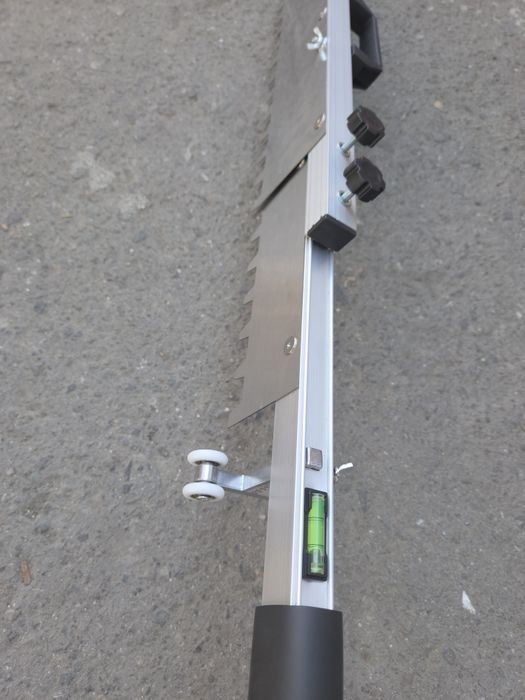 Телескопична рейка  за полагане на лепило/замазка плочки фаянс т