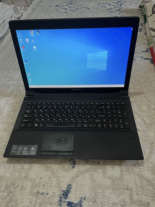 Ноутбук Lenovo b590
