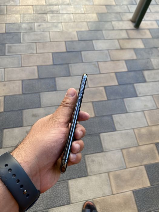 Iphone x ayfon x 64gb qora tel ideal sotiladi aybi yo face ishlidi