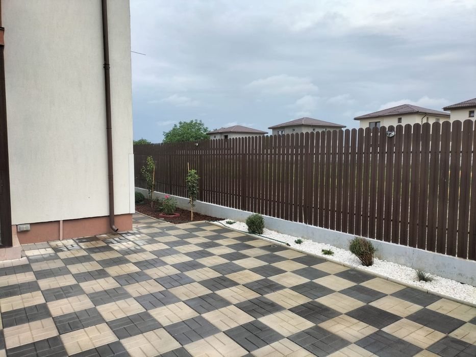 Pavele de la 39lei mp Oferim montaj pavaje model 20x20 texturat