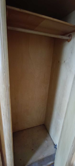 Продажба на стари мебели