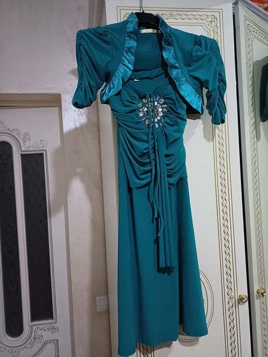 Платья- вечерние, бальные