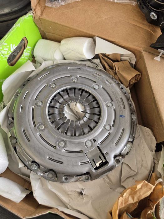 Комплект съединител Valeo 837394 FullPACK Peugeot Citroen DS 1.6 HDi