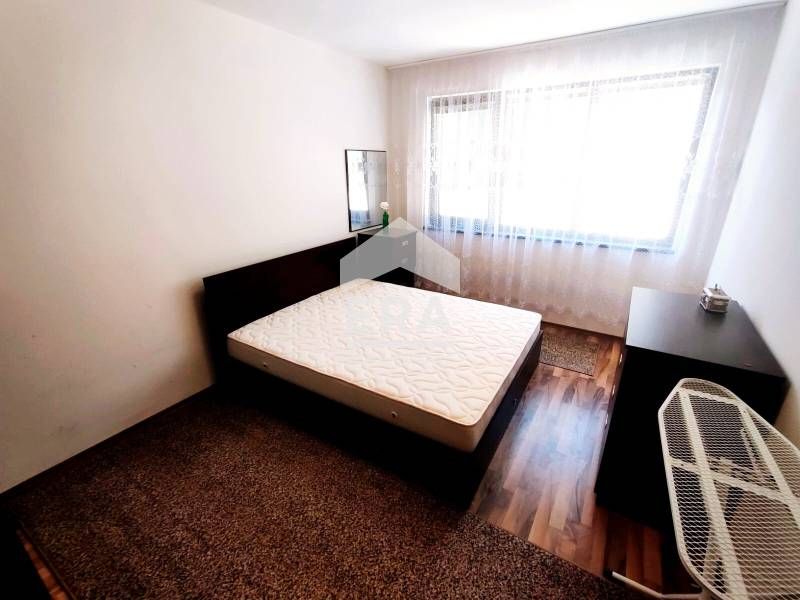 Продава се Двустаен апартамент в Варна, м-т Траката - 70 кв.м за 1358 €/кв.м - Снимка #4