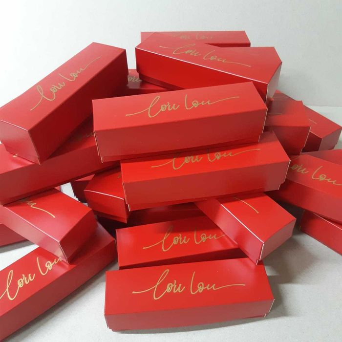 Подарочные упаковки, коробки, боксы