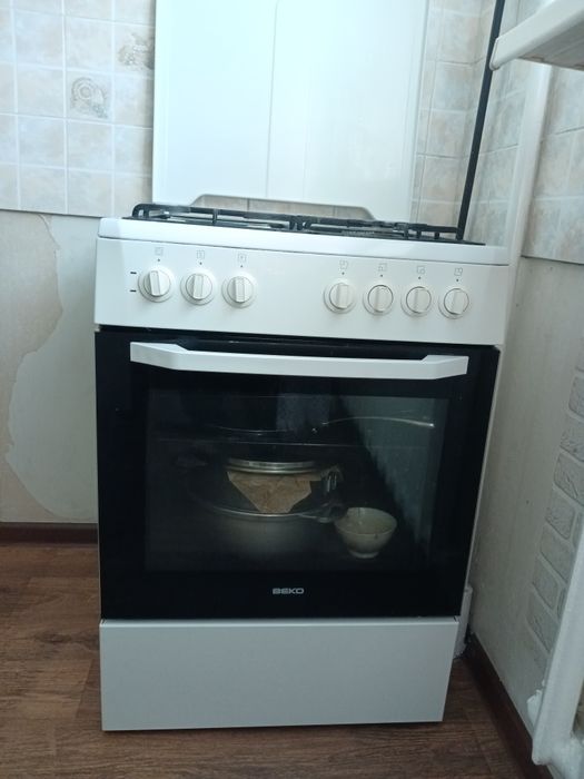 Продаётся газовая плита