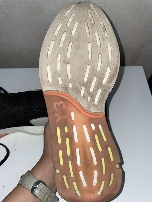 adidas yeezy Y-3 Orisan (ART:  FZ4317), lansată în colecția Fall/Winter 2020