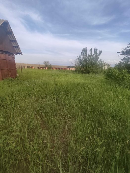 Продам дачу северо-западнее пос.Байсерке(30-й км.).Улица Асар.