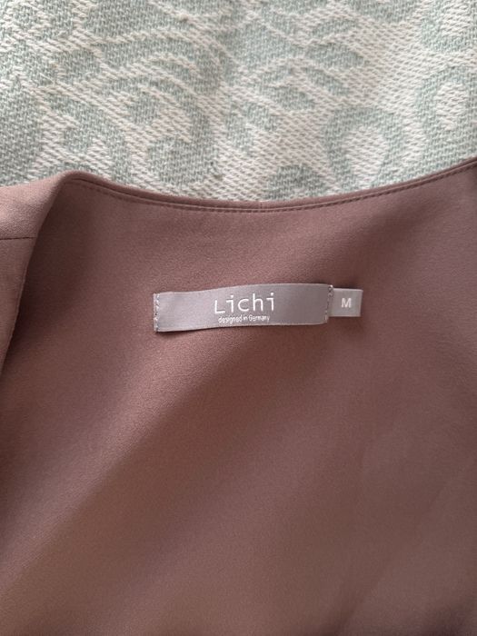 Платье от  Lichi