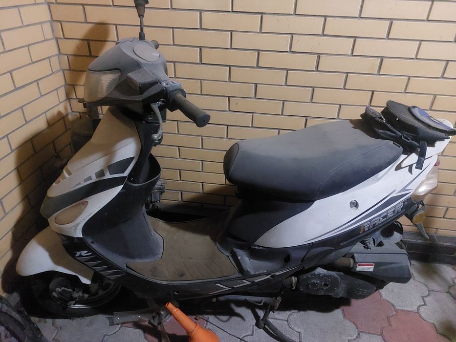 Продам скутер метеор 50 кубов