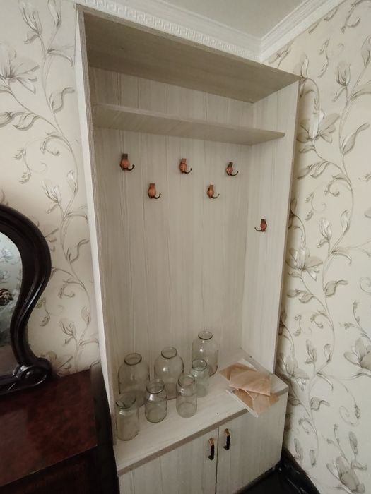 Шкаф для прихожей