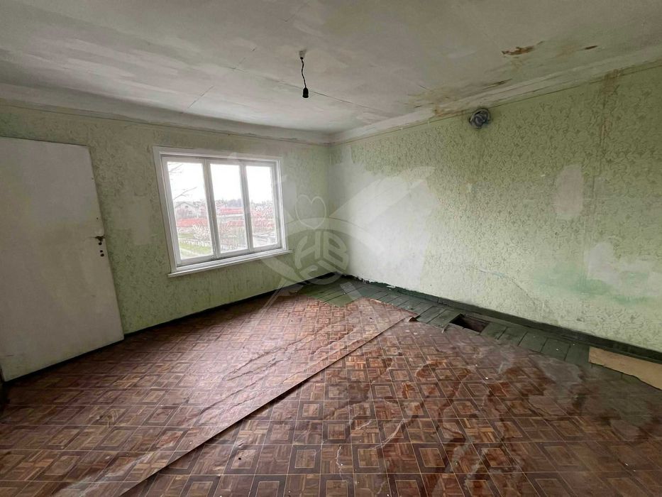 Продава се Къща в с. Зетьово, Област Стара Загора - 120 кв.м за 141 €/кв.м - Снимка #6