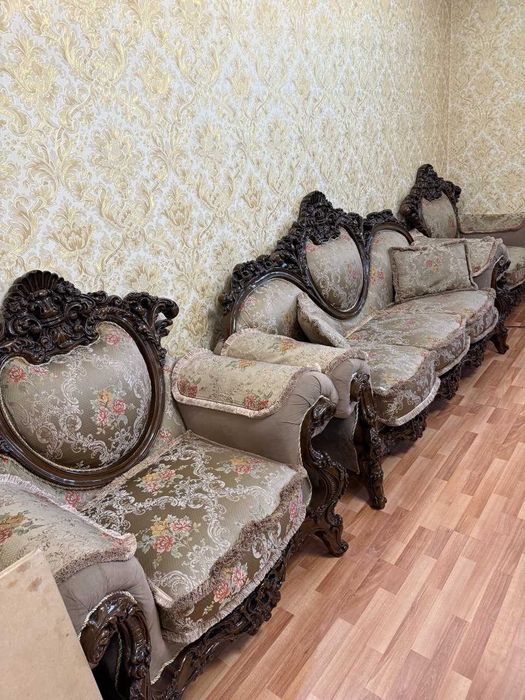 Мебель в комплекте для дома или квартиры