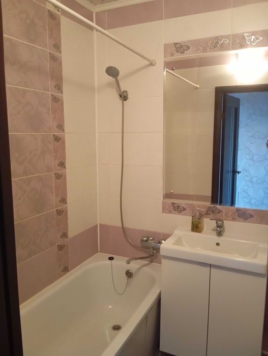Продам 3-х ком. квартиру в центре