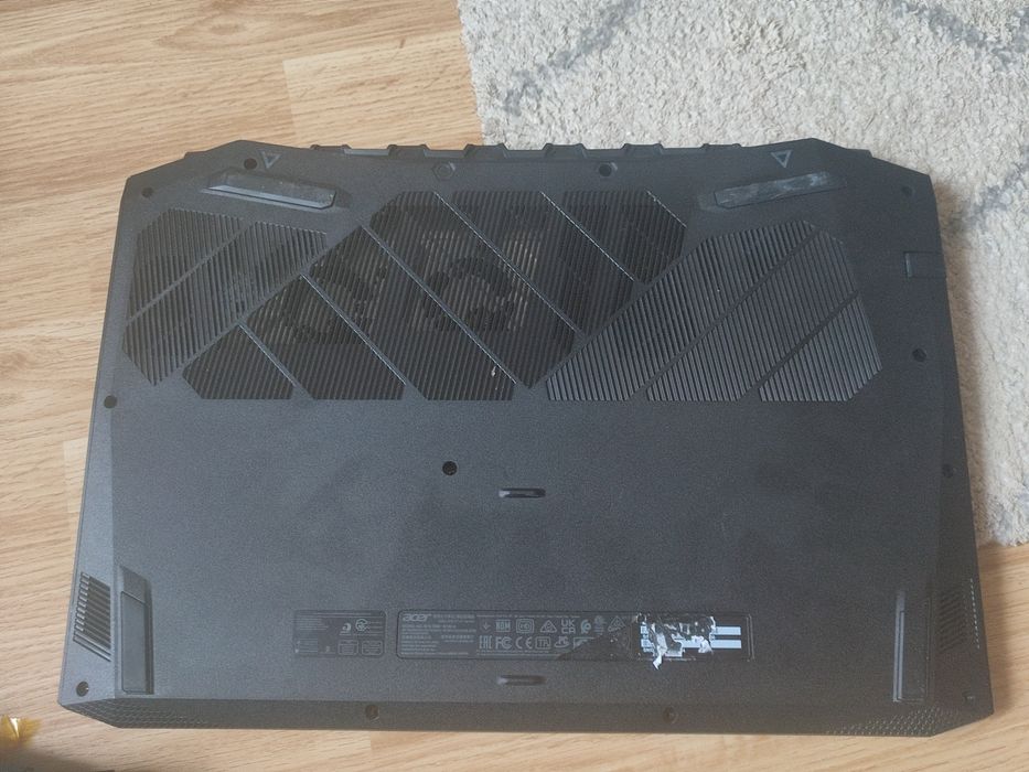 Carcasa Completa cu Tastatura ILUMINATA - Acer Nitro 5 AN517-51