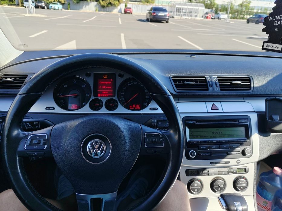 Vând Passat b6, an 2009