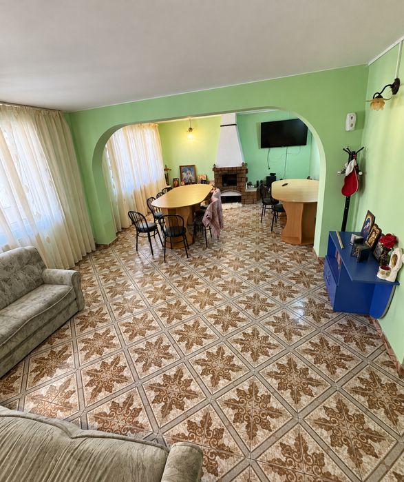 Casa vacanta cabana retrasa zona intima intre munti 16 camere Durau Ceahlau Revelion Craciun De la 2000 lei pe noapte in functie de persoane perioada