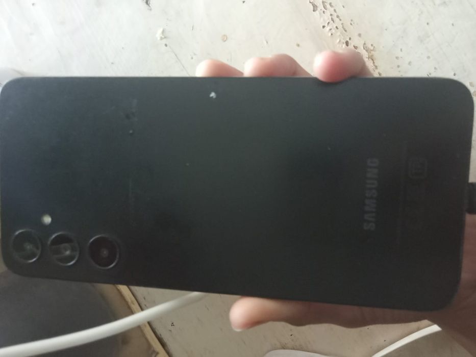 Galaxy A05s продам