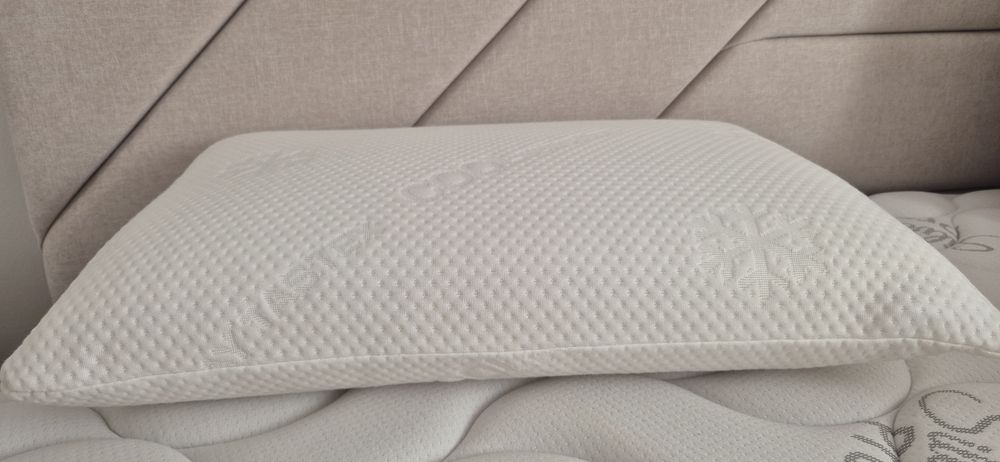 Perne noi cu spuma de memorie