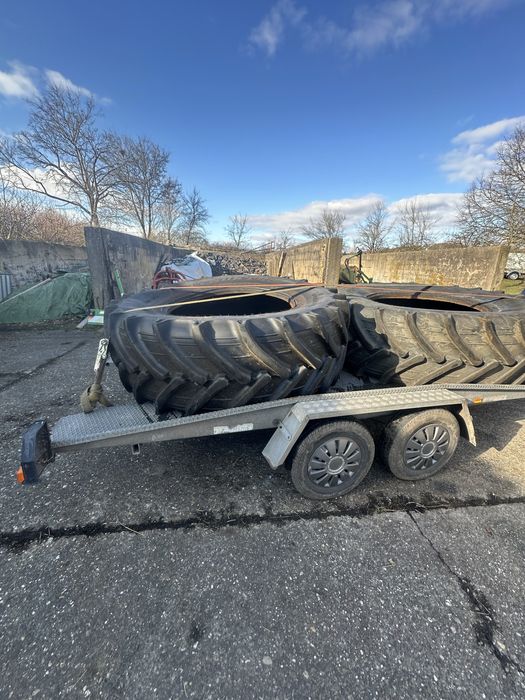 Vind 2 anvelope 710/70R42  NORDIS stare foarte buna