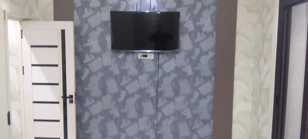 Chilonzor 7-mavzeda 1xonali kvartira ijaraga beriladi srochna