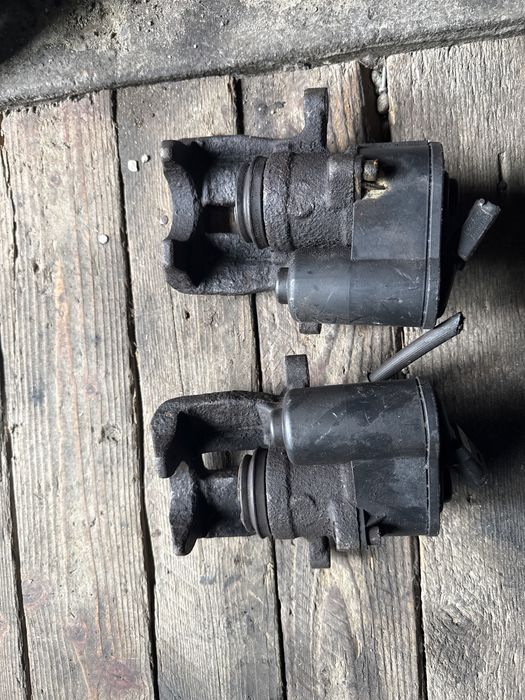 Etrier electric spate stanga dreapta vw Passat B6 CC B7 complet Euro 5