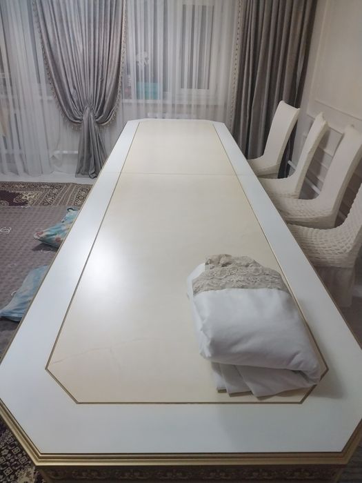 Стол с стульями.Срочно продам