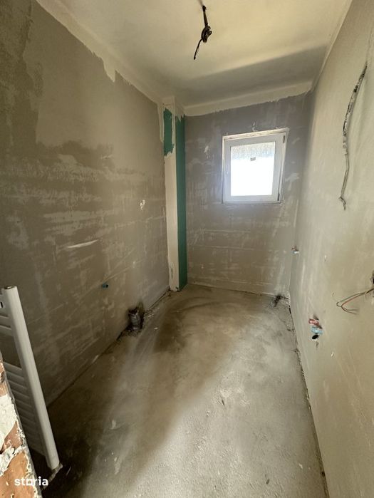 Apartament de vanzare, cu 2 camere, 42 mp, zona Garii