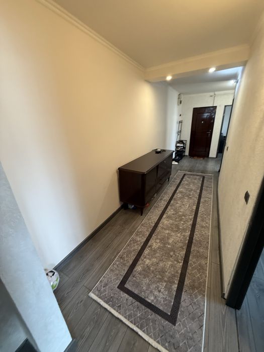 apartament 3 camere, de vanzare