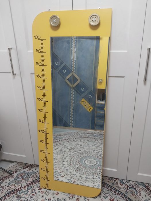 Комплект мебели в детскую