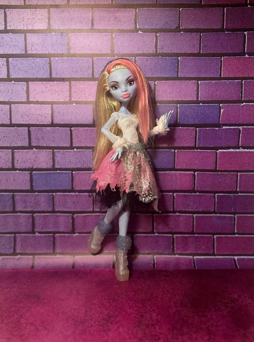 Abbey Ghouls Rule monster high