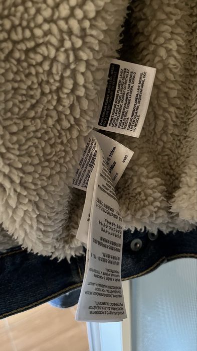 Geaca imblanita Levi's
