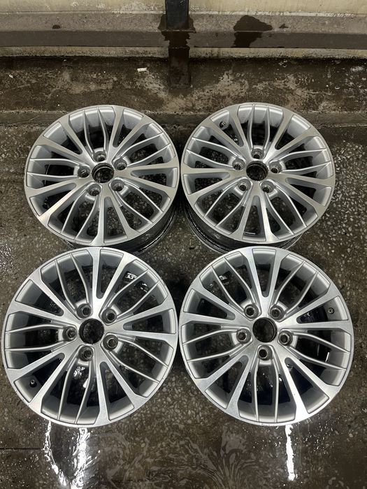 TOYOTA диски r16 5,114