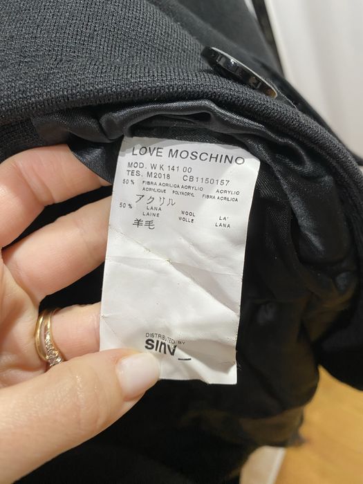 Палто от вълнена смес Love Moschino в черно