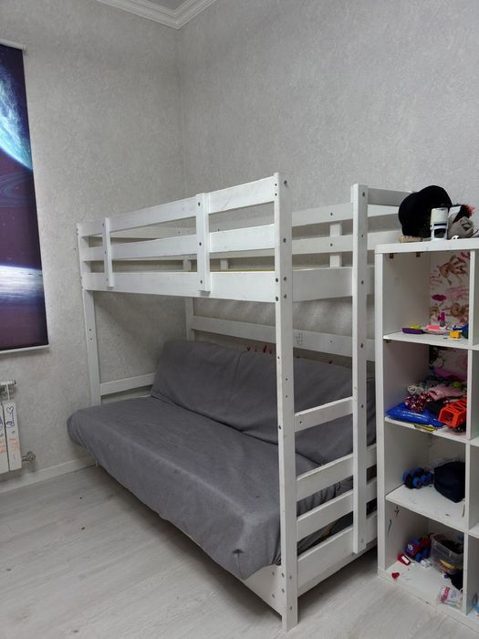 Двухъярусная детская кровать