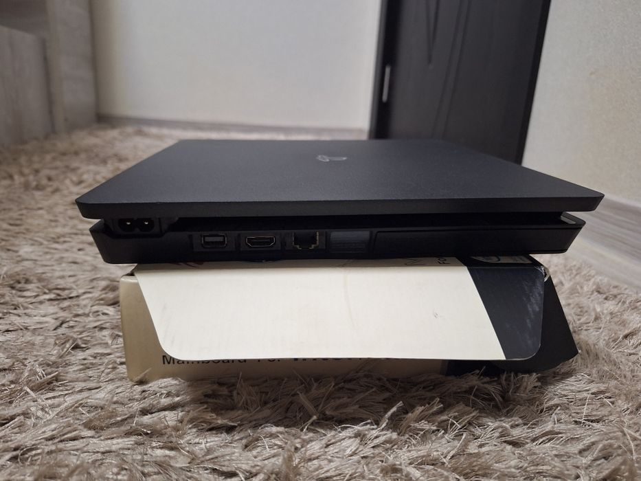 Playstation 4 slim 500gb