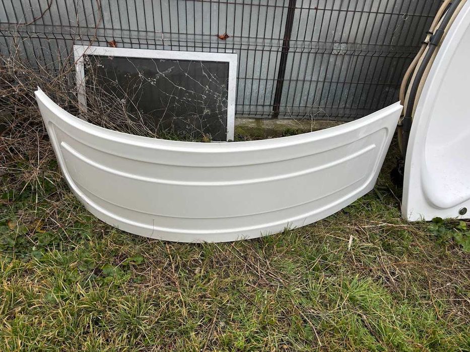 Vând cadă pe colț asimetrica cu hidromasaj