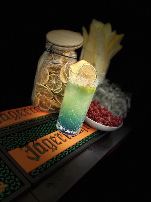 Cocktail Bar & Tort Shoturi /Bar mobil /Evenimente Private & Corporate