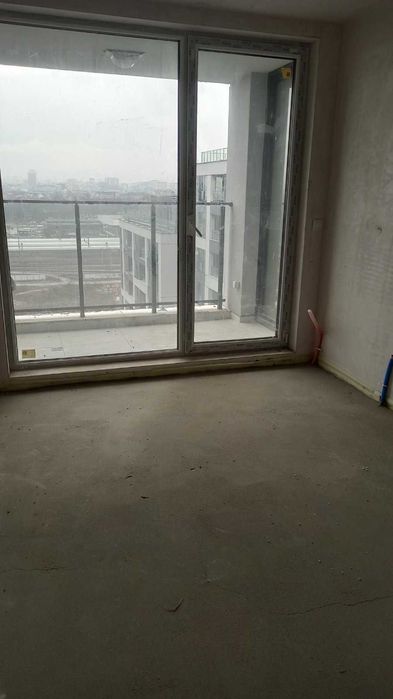 Тристаен апартамент в Банишора